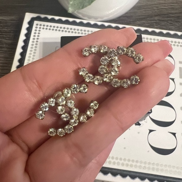 CHANEL Gold Classic Crystal CC Stud Earrings - Picture 2 of 8